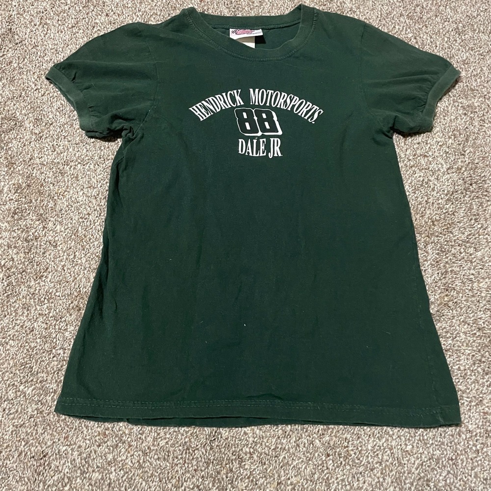 Winners Circle Dale Earnhardt Jr 88 Hendrick Motorsports Green Tee Womens M